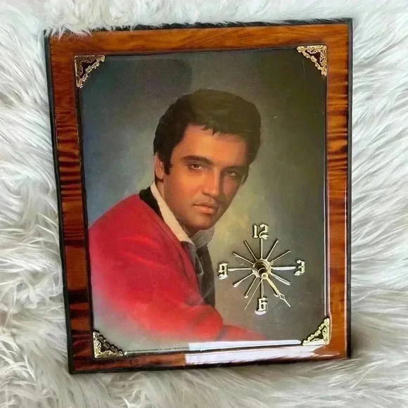 Other - Vintage Elvis Presley Wall Clock 22” Wood Quartz Lacquered USA